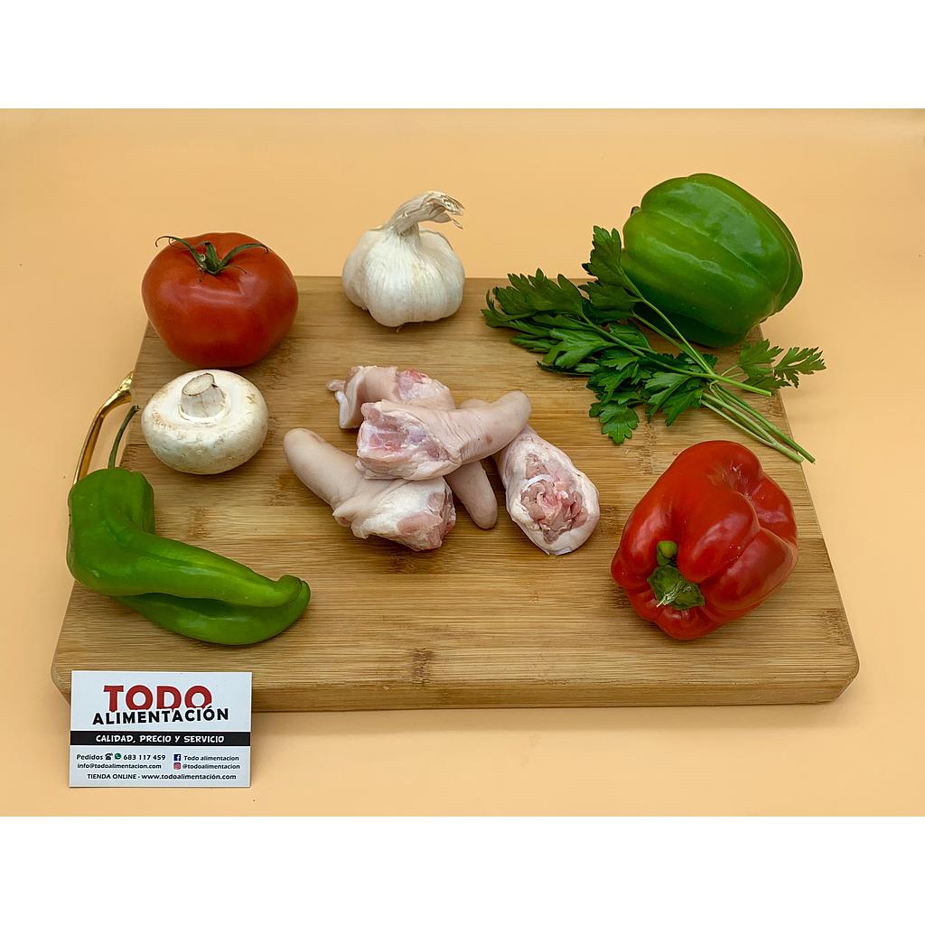 FRESH PORK´S TAIL